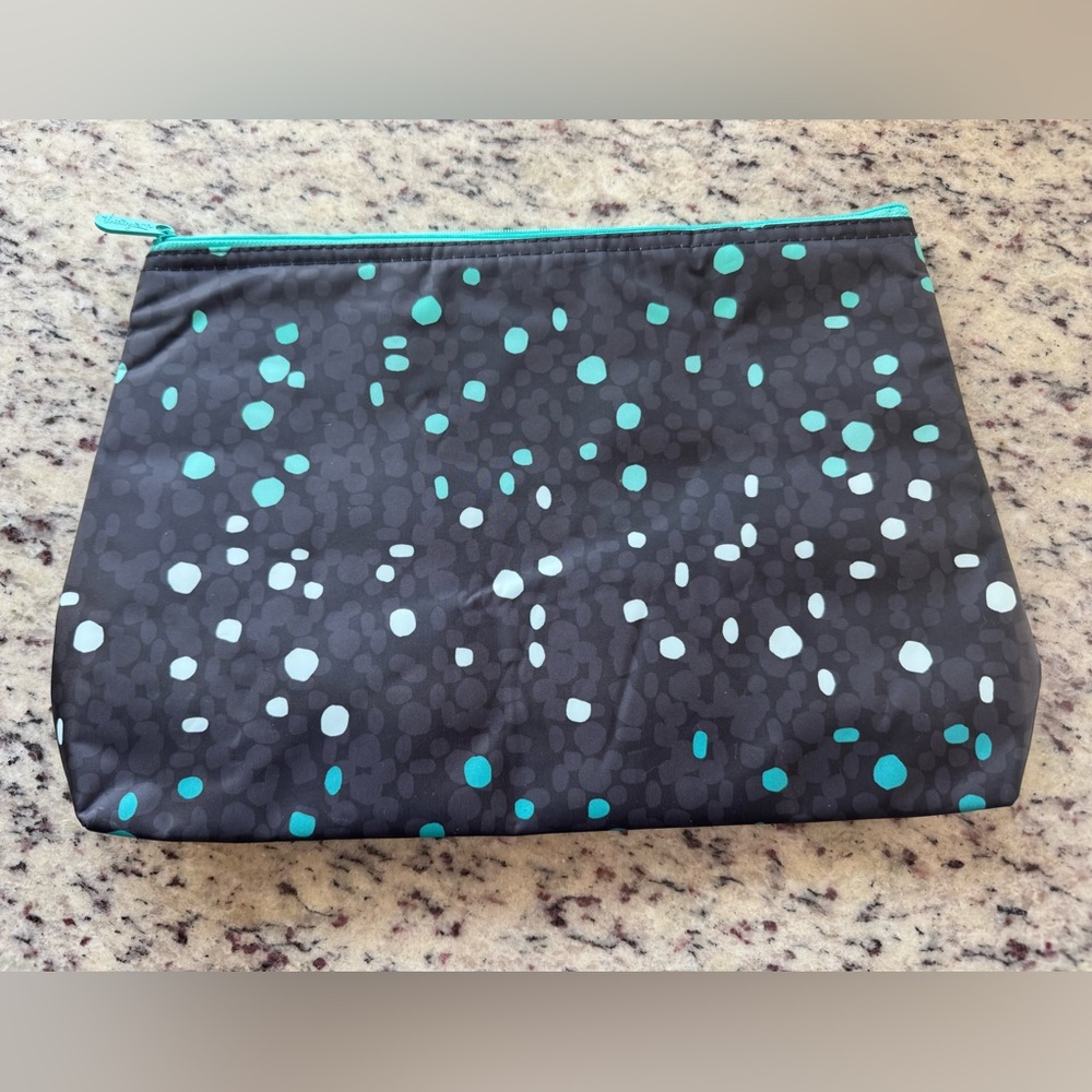 Thirty-One Thermal Zipper Pouch Cool Confetti
